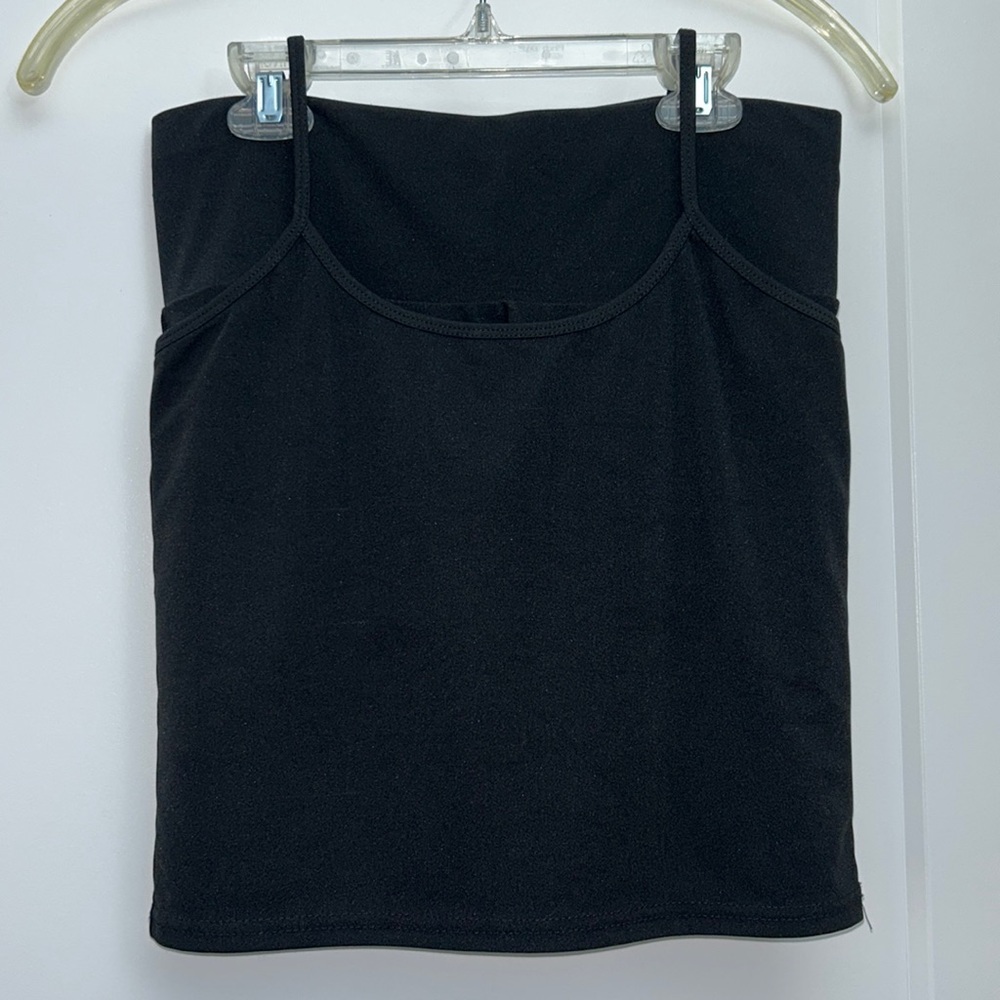 Off Brand, 2 piece, Black Crop-Top W/ Black Skort, Athletic Wear.